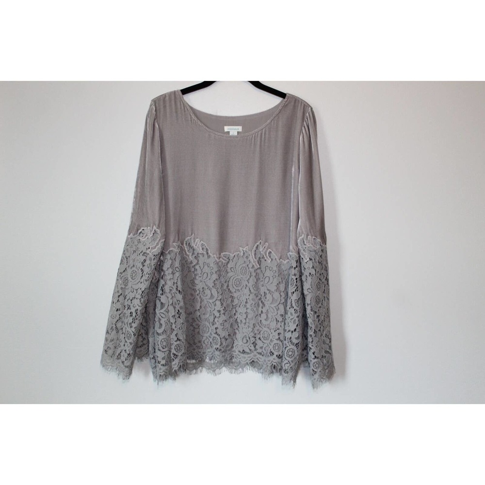 Sundance Floral Lace Cascade Velvet Blouse Bell Sleeve Gray Size Large H14079 - Picture 2 of 11